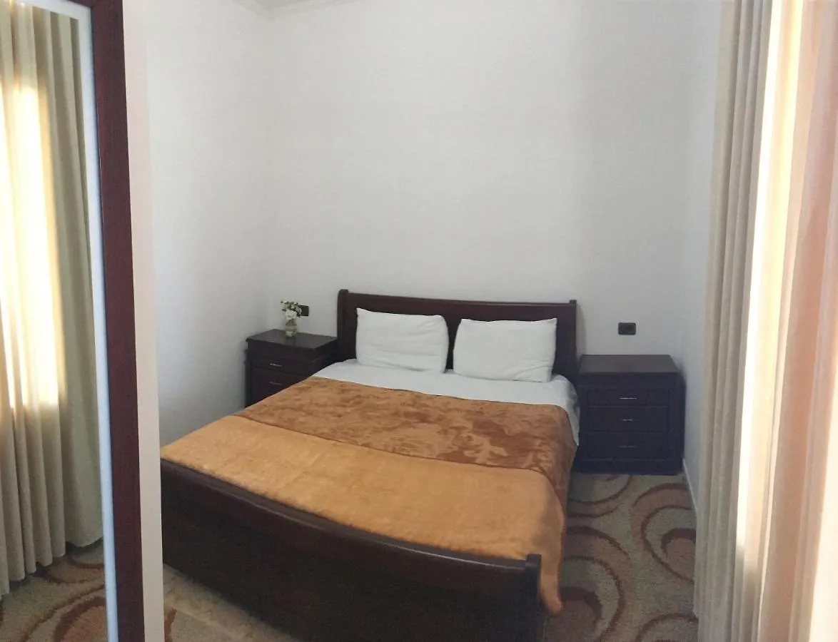 Julton Events Hotel Domje 3*,
